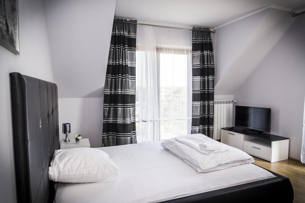 Pensjonat Nad Zalewem Stare Miasto  Zimmer foto